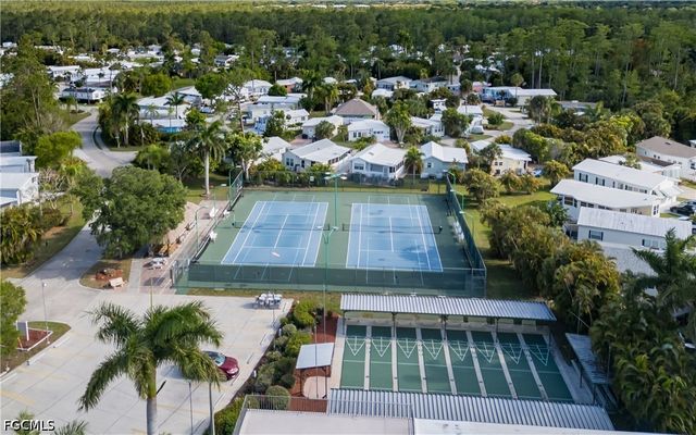 10848 Vireo CIR, Estero, FL 33928
