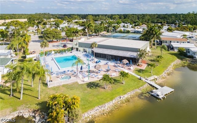 10848 Vireo CIR, Estero, FL 33928