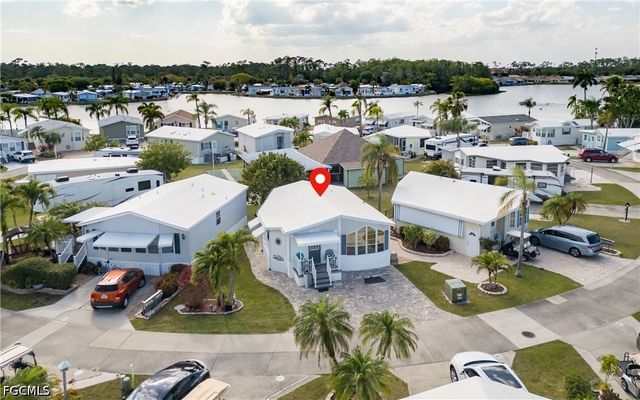10848 Vireo CIR, Estero, FL 33928