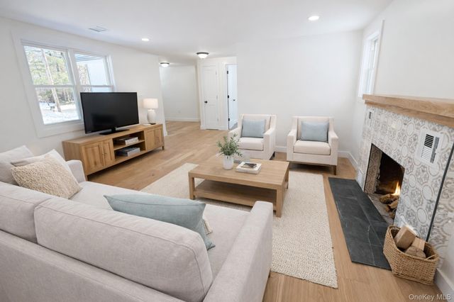 134 Hallock Road, Lake Grove, NY 11755