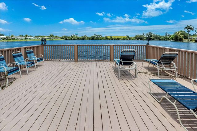 2223 Park Ln 306, Hollywood, FL 33021