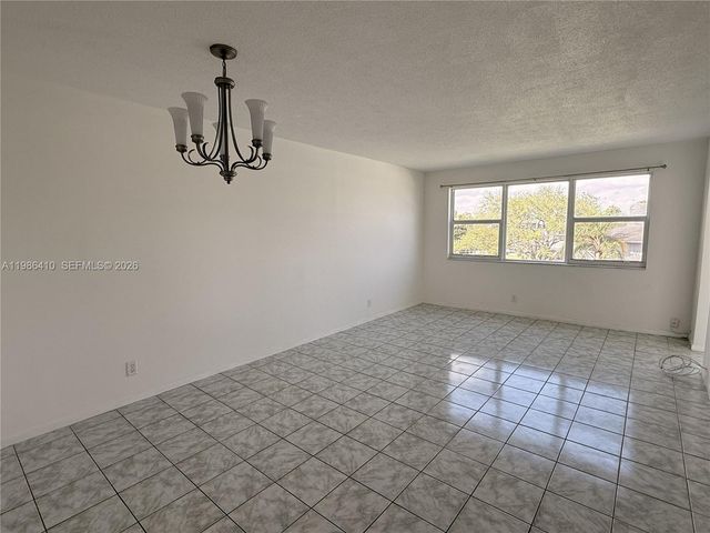 2223 Park Ln 306, Hollywood, FL 33021