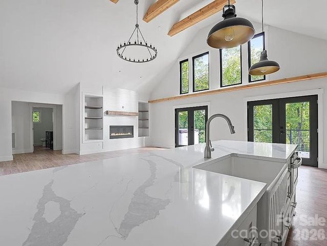 384 Cascada Vista Drive, Chimney Rock, NC 28720