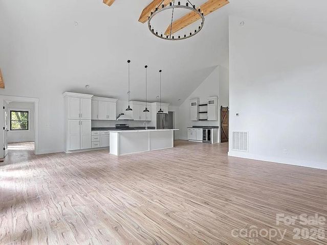 384 Cascada Vista Drive, Chimney Rock, NC 28720