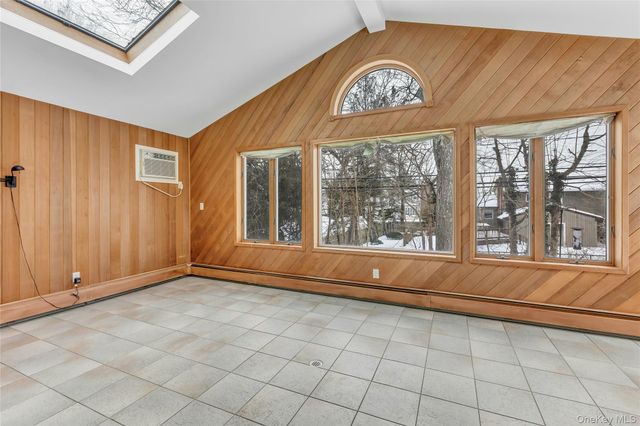 68 Beaumont Drive, Plainview, NY 11803