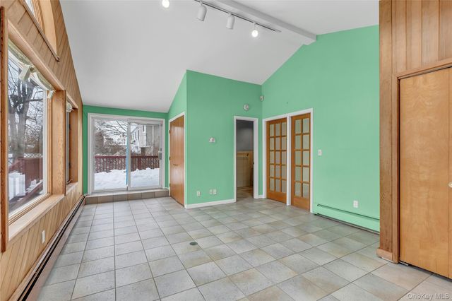 68 Beaumont Drive, Plainview, NY 11803