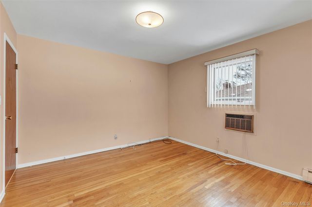 68 Beaumont Drive, Plainview, NY 11803