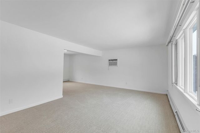 68 Beaumont Drive, Plainview, NY 11803