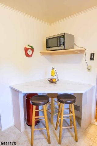 765 Grove St, Rahway City, NJ 07065