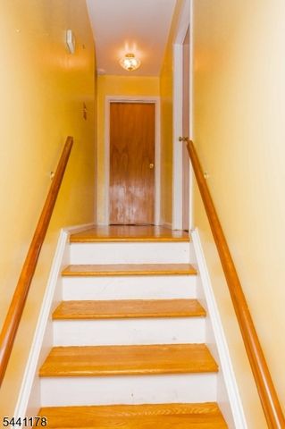 765 Grove St, Rahway City, NJ 07065