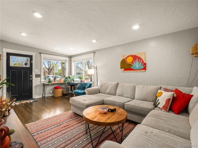 6009 Carr Street, Arvada, CO 80004