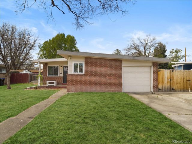 6009 Carr Street, Arvada, CO 80004
