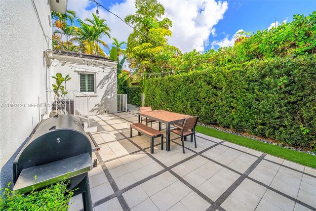 14 San Sebastian Ave, Coral Gables, FL 33134