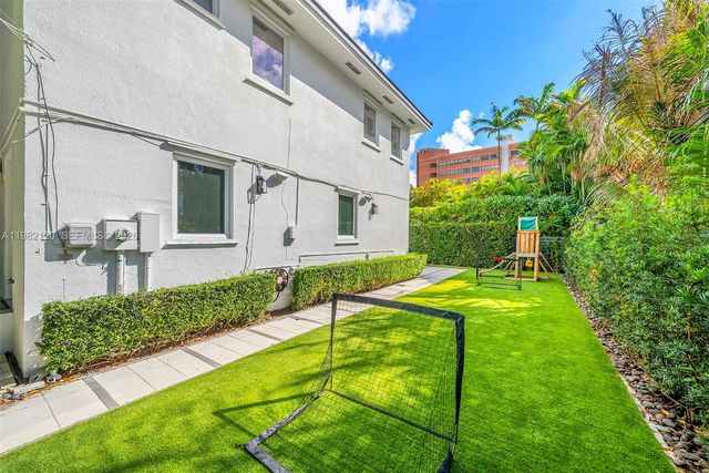 14 San Sebastian Ave, Coral Gables, FL 33134