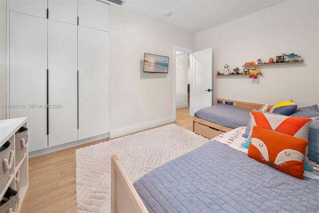 14 San Sebastian Ave, Coral Gables, FL 33134