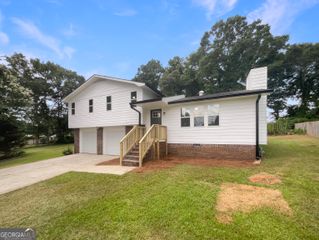 105 Woodbine Drive, Carrollton, GA 30117
