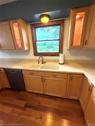 3259 N Seymour Road, Flushing, MI 48433