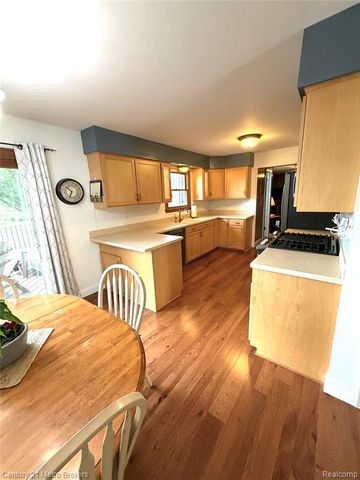 3259 N Seymour Road, Flushing, MI 48433