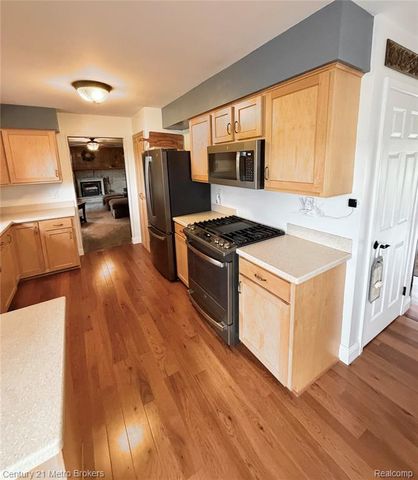 3259 N Seymour Road, Flushing, MI 48433