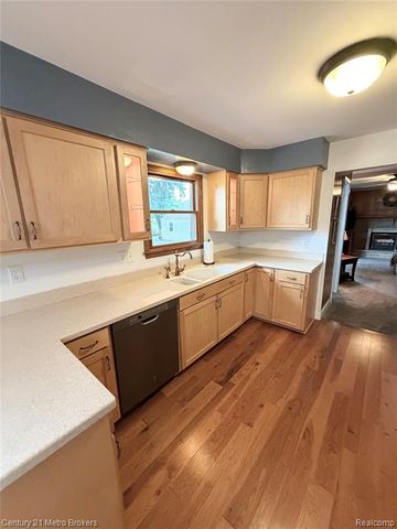 3259 N Seymour Road, Flushing, MI 48433