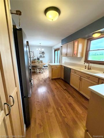 3259 N Seymour Road, Flushing, MI 48433