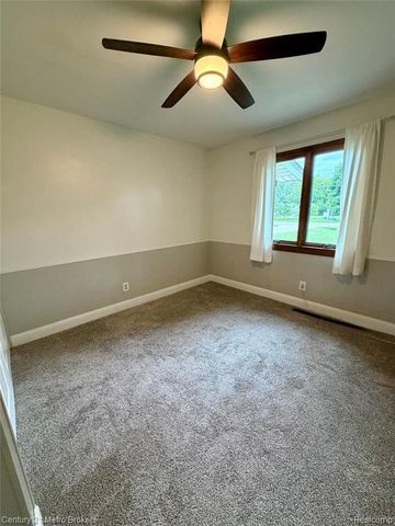 3259 N Seymour Road, Flushing, MI 48433
