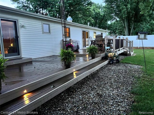 3259 N Seymour Road, Flushing, MI 48433
