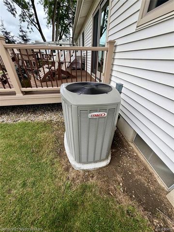 3259 N Seymour Road, Flushing, MI 48433