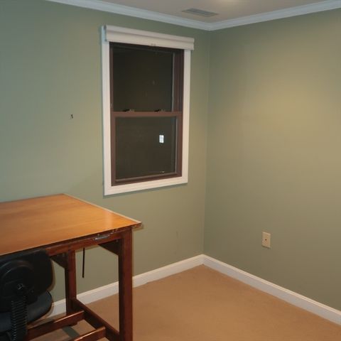 1 Atkinson Dr 3, Saugus, MA 01906