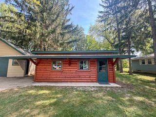 N5164 Forest Glen Beach Road, Ripon, WI 54961