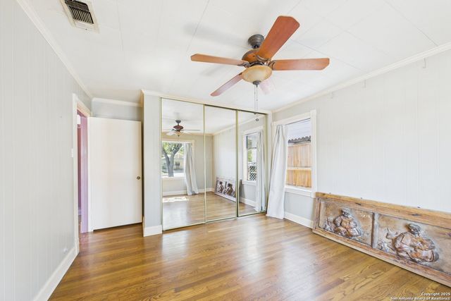 235 Lively, San Antonio, TX 78213