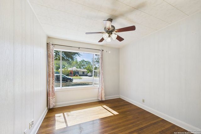 235 Lively, San Antonio, TX 78213