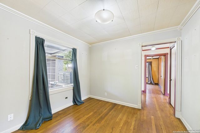 235 Lively, San Antonio, TX 78213