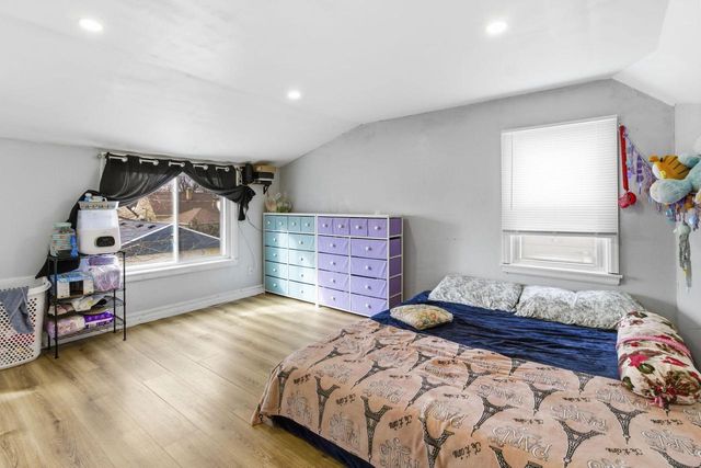 5525 N 52nd STREET, Milwaukee, WI 53218