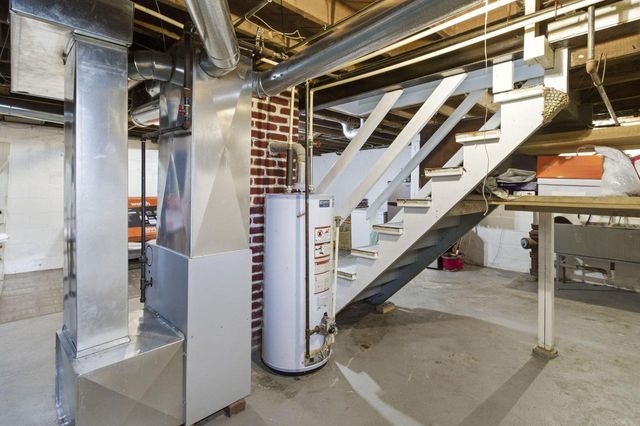 5525 N 52nd STREET, Milwaukee, WI 53218