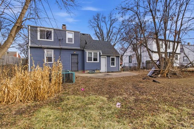 5525 N 52nd STREET, Milwaukee, WI 53218