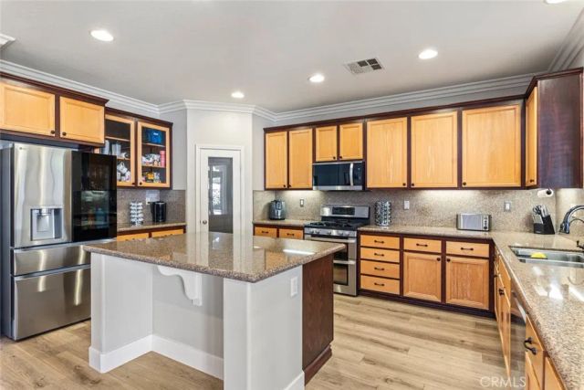 34747 Mediterra Circle, Winchester, CA 92596