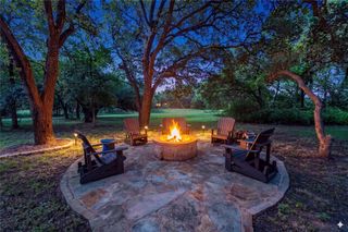 121 Umbrella Sky, Liberty Hill, TX 78642