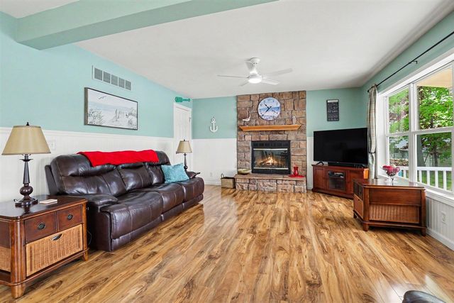 2316 W Shore Drive, Trufant, MI 49347