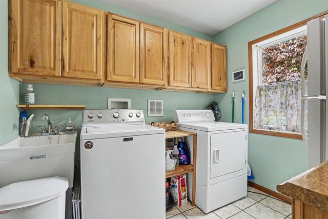 2316 W Shore Drive, Trufant, MI 49347