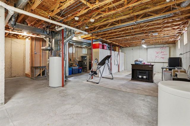 2316 W Shore Drive, Trufant, MI 49347