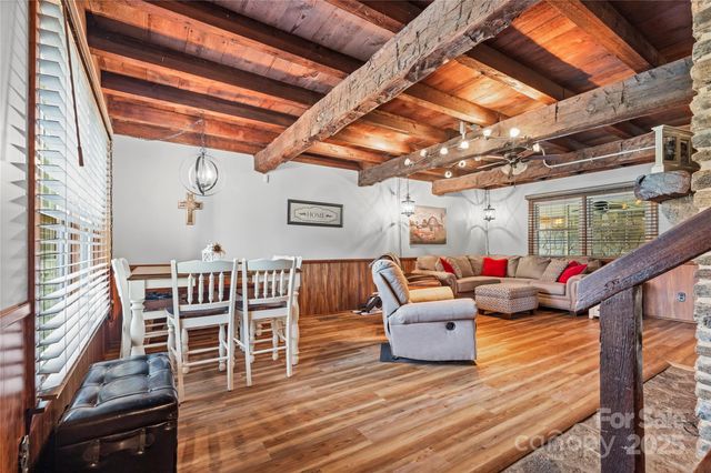 239 GOLF COURSE Road, Maiden, NC 28650