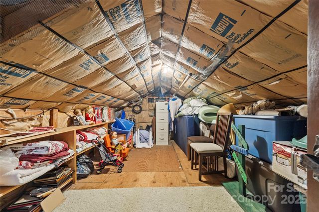 239 GOLF COURSE Road, Maiden, NC 28650