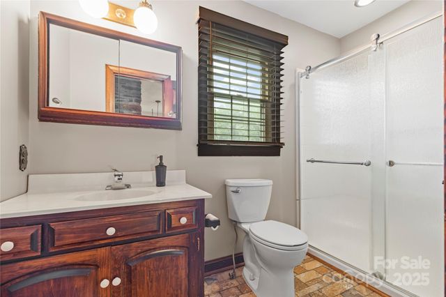 239 GOLF COURSE Road, Maiden, NC 28650