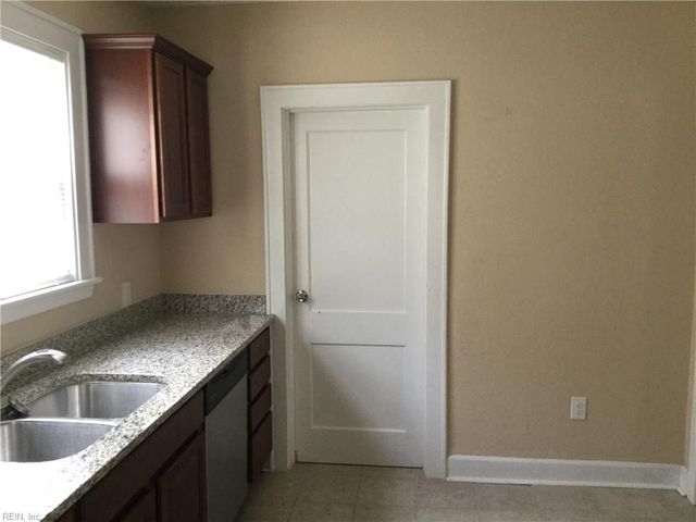 1517 Kerrey AVE, Norfolk, VA 23502