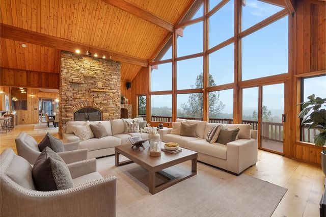 4800 Abbey Rd, Placerville, CA 95667