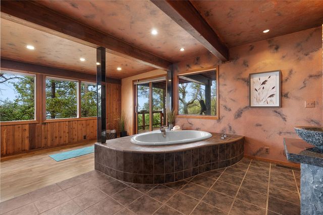 4800 Abbey Rd, Placerville, CA 95667