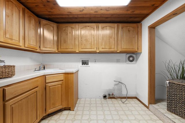 4800 Abbey Rd, Placerville, CA 95667