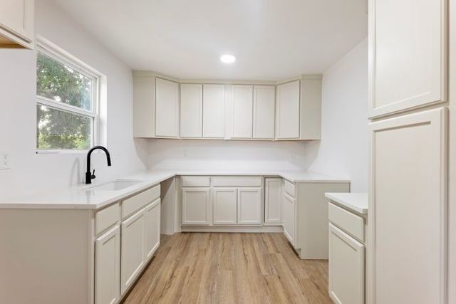 1202 SW 11th Avenue, Mineral Wells, TX 76067
