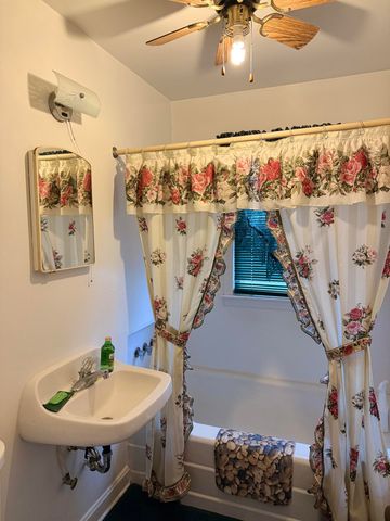 3221 Miami Avenue, Kalamazoo Twp, MI 49048